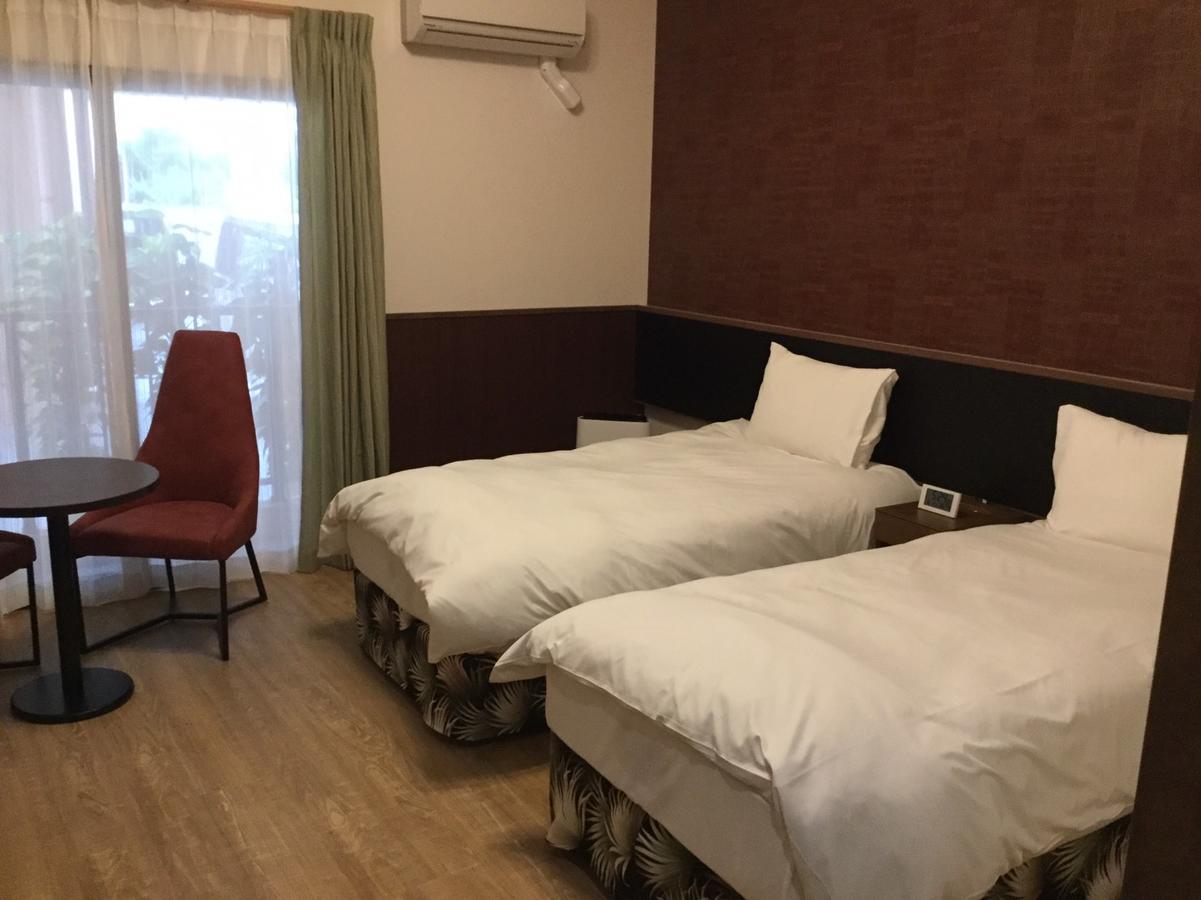 Seaside Hotel The Beach Chatan Ngoại thất bức ảnh